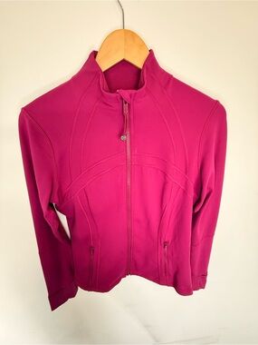 Lululemon x Orangetheory Fitness Define Jacket Dramatic Magenta
